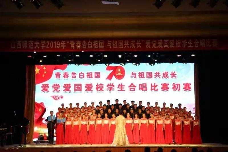 书塔叠叠高